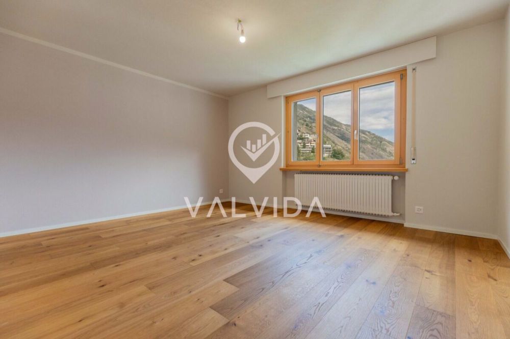 Zentral gelegene und attraktive 4.5-Zimmerwohnung in Steg - Bild 4