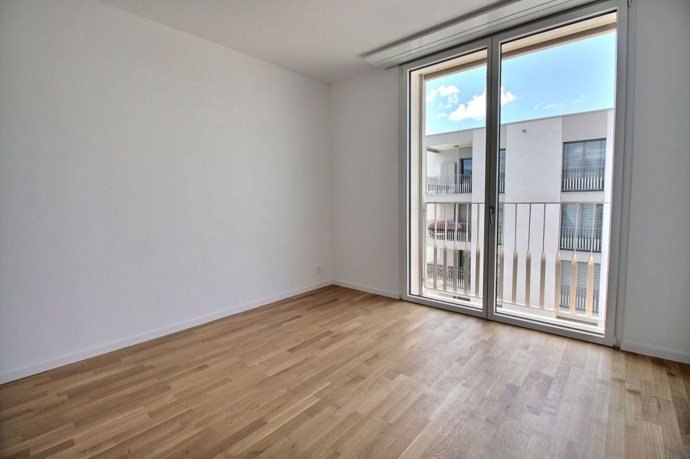 Appartement neuf de 5.5 pièces à louer - Chambre 1