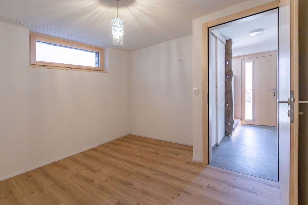 Exklusives Wohnen in Termen – Erstvermietung nach hochwertigem Umbau eines ehemaligen Stalls - Bild 6