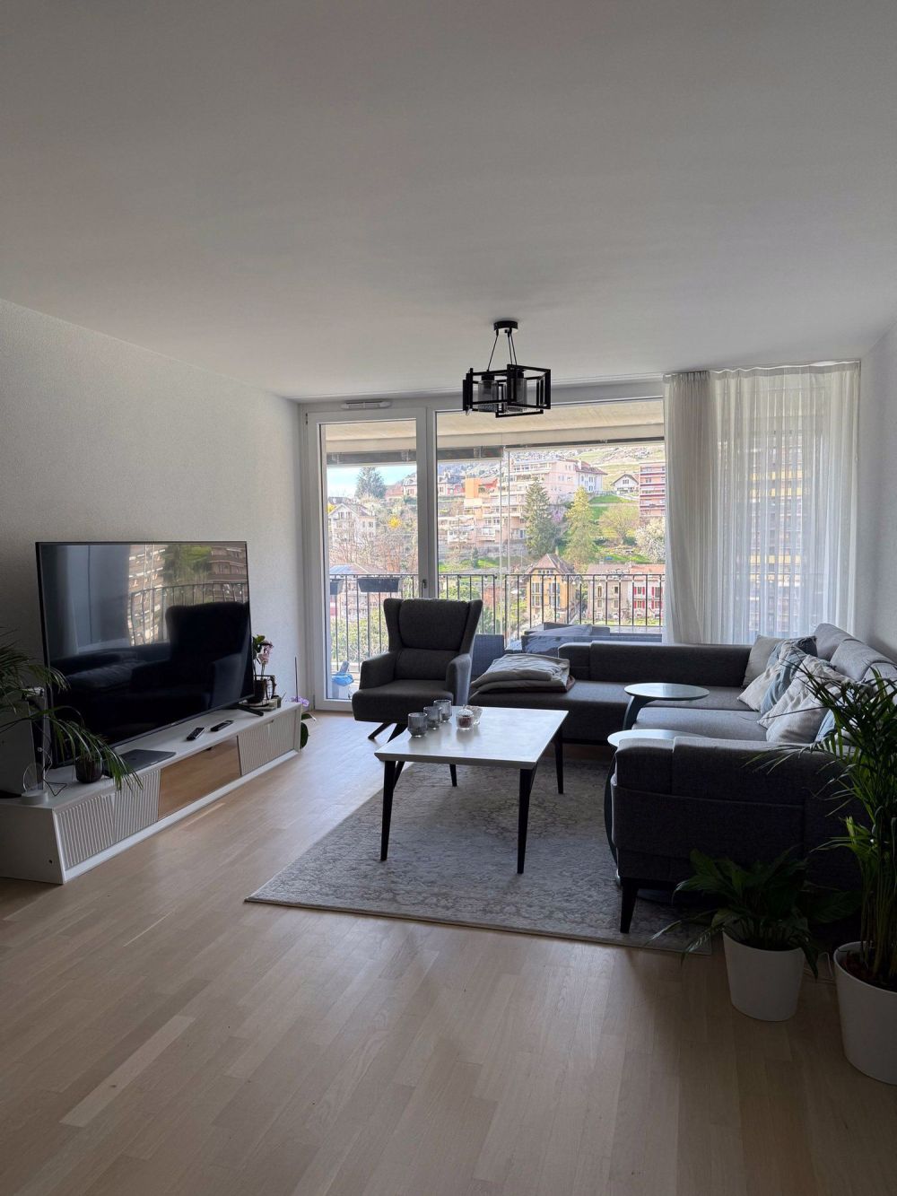 Appartement de 3.5 pièces à louer - Bild 1