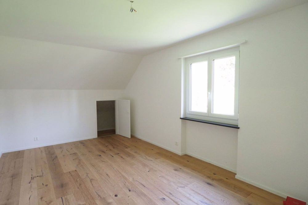 Attraktive 4,5-Zimmer-Wohnung im 2. Obergeschoss mit Garten – Erstvermietung nach Kernsanierung - Bild 9
