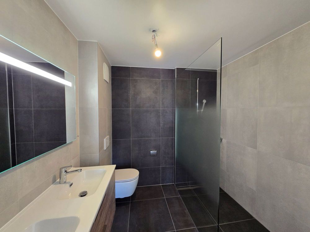 Neue 4.5-Zimmer-Dachwohnung mit Seeblick und großer Terrasse in Cheyres – sofort verfügbar! - Bild 5