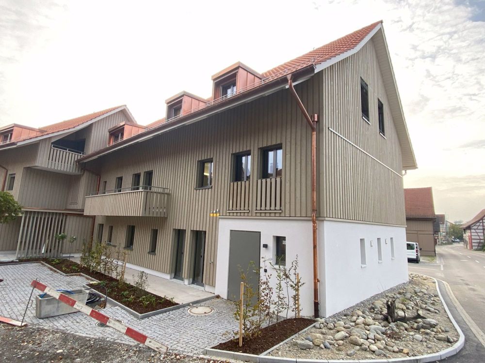 Praktische 5.5 Zimmerwohnung (EG WEST) im Eigentumsstandard - Bild 4
