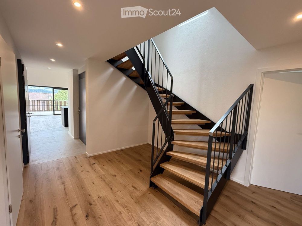 1. Halbjahresmiete wird für dieses prächtige Attikapenthouse mit 161 m2 auf zwei Etagen mit Terrassen angeboten - Bild 4