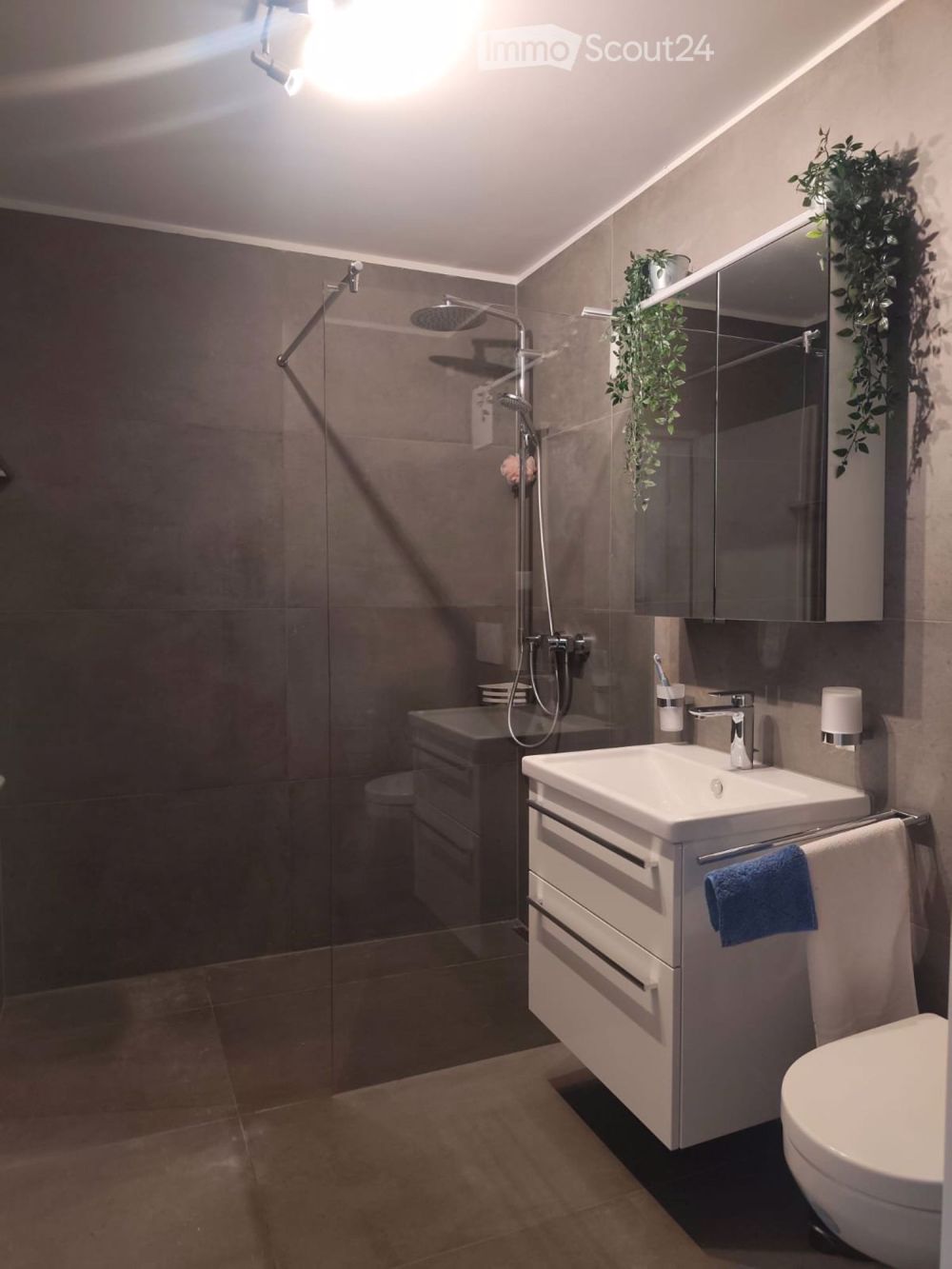 Moderne 3.5-Zimmer-Wohnung mit Balkon und schoener Aussicht in Bauma - Bild 5