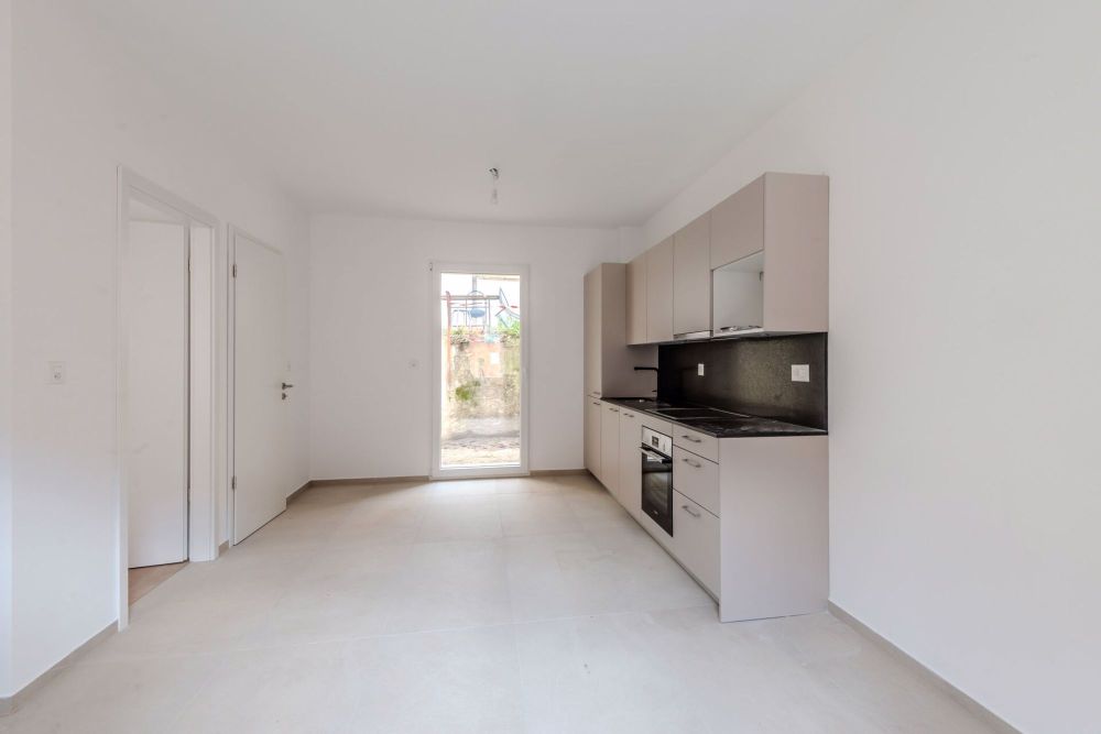 Appartement de 2 pièces au centre des Bergières, avec coin jardin privatif et parking. VISITE GROUPEE LE MARDI 6 MAI 2025 DE 17h A 17h30 - Bild 3