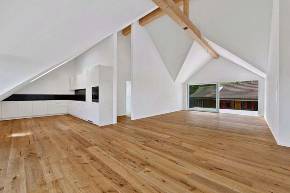 ERSTVERMIETUNG: Ihr neues Zuhause mit Weitblick: Lichtdurchflutete 3.5-Zimmer-Dachwohnung voller Charme in Bussnang - nahe Weinfelden - Bild 9