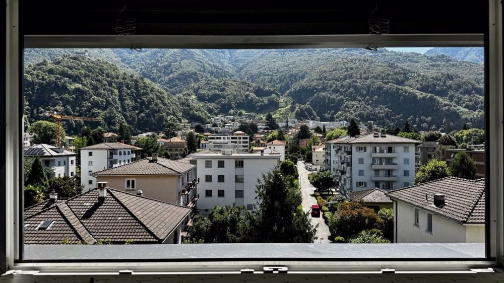 ERSTE VERMIETUNG - NEUE 3.5 ZIMMER WOHNEINHEIT MIT GROßER TERRASSE - Bild 1
