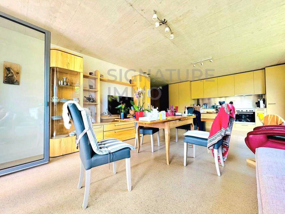 Schönes Apartment mit 2.5 Zimmern - Cuisine ouverte