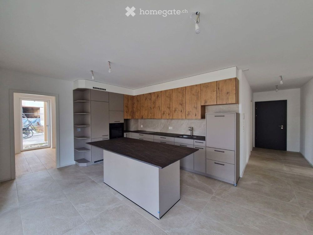 Neue und helle Wohnung mit Garten - Bild 1