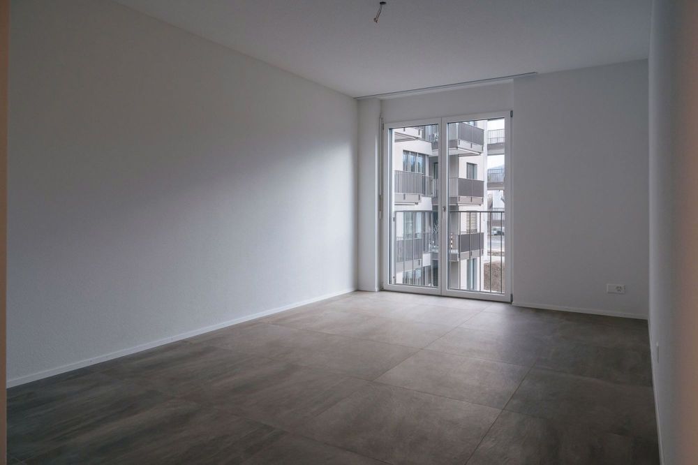 Moderne 4.5-Zimmer-Wohnung mit Schwedenofen und grossem Balkon in Uetendorf - Bild 8