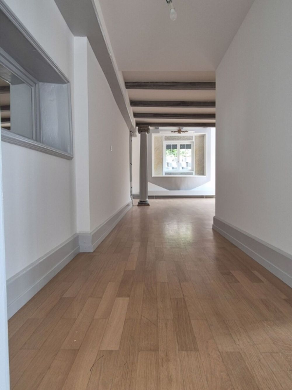 Hervorragendes Einfamilienhaus von mehr als 250 m², auf zwei Ebenen, hohes Ansehen - Bild 9