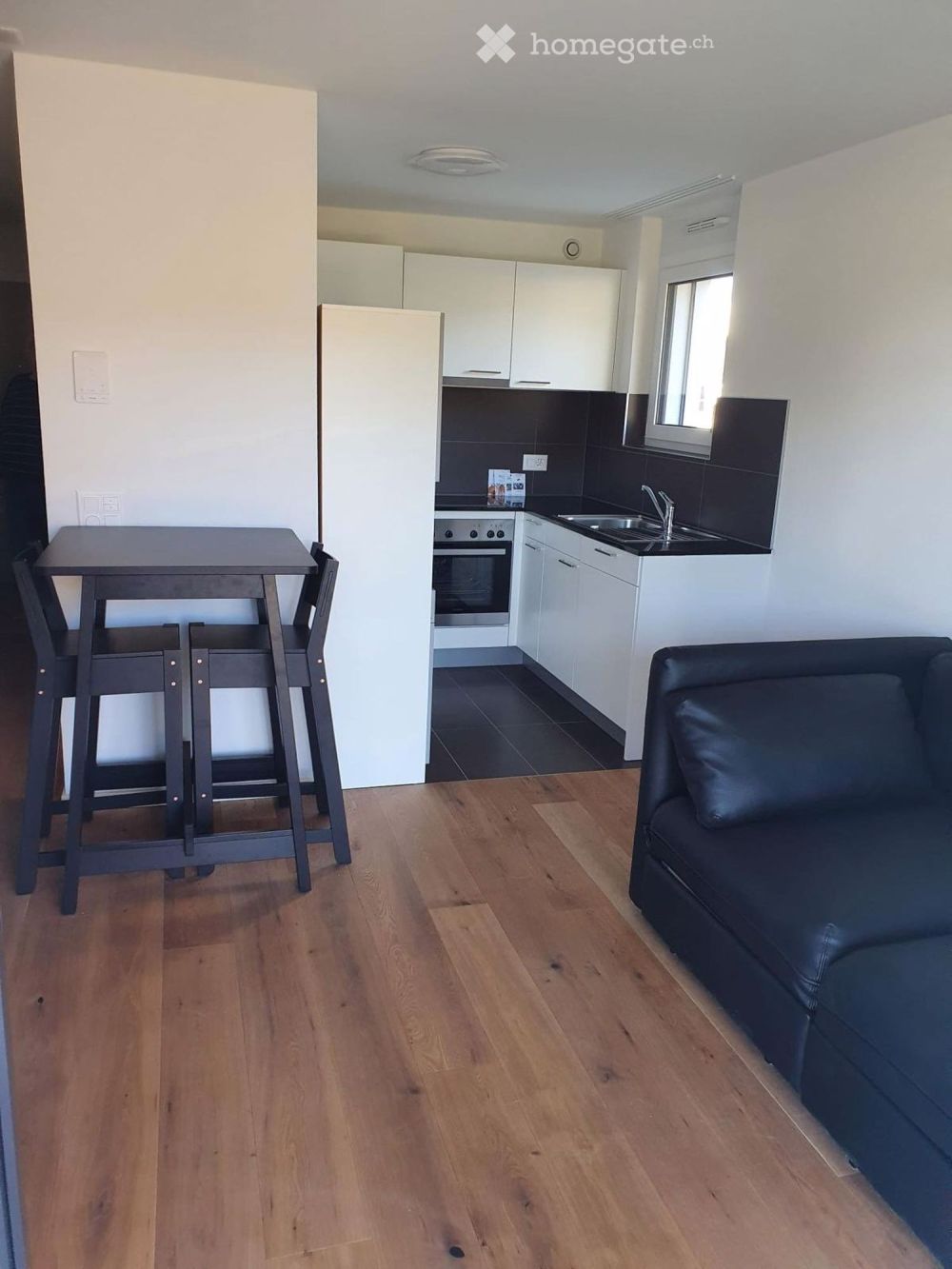 Moderne 1,5-Zimmer-Wohnung mit Balkon in Bussigny - Bild 1