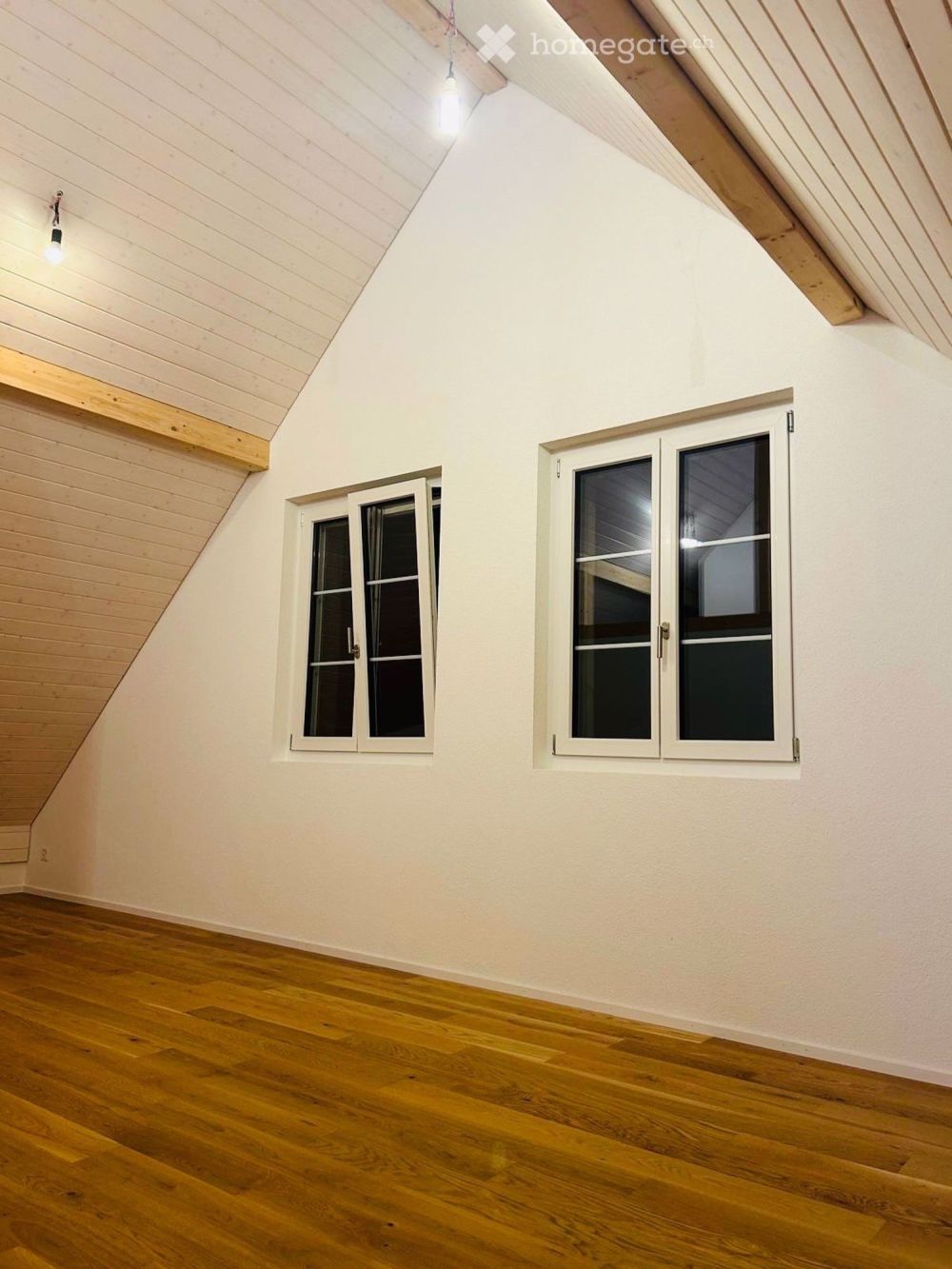Nigelnagelneues Landhaus mit Parkplätzen und kleinem Park, 15 Autominuten vom Bellevue ZH entfernt - Bild 8