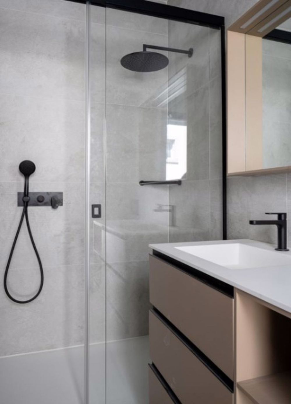 Erleben Sie das Neue! Elegantes, klimatisiertes Apartment im Herzen von Lugano - Bild 7