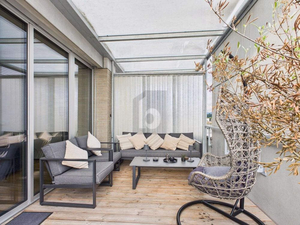 MÖBELIERT MIT GROSSER TERRASSE - Bild 3