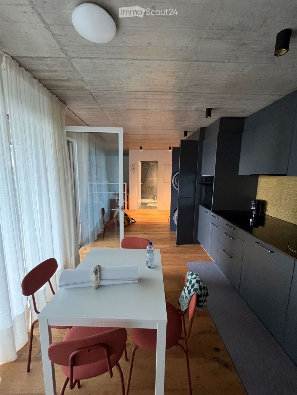 Hübsches, voll möbliertes Wohnun in ruhiger Lage, verfügbar - Bild 4