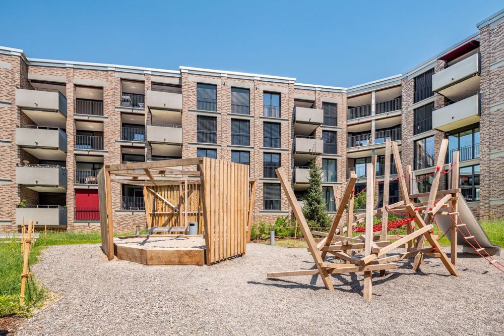 Moderne 3.5-Zimmer-Wohnung mit Balkon in Adliswil - Bild 12