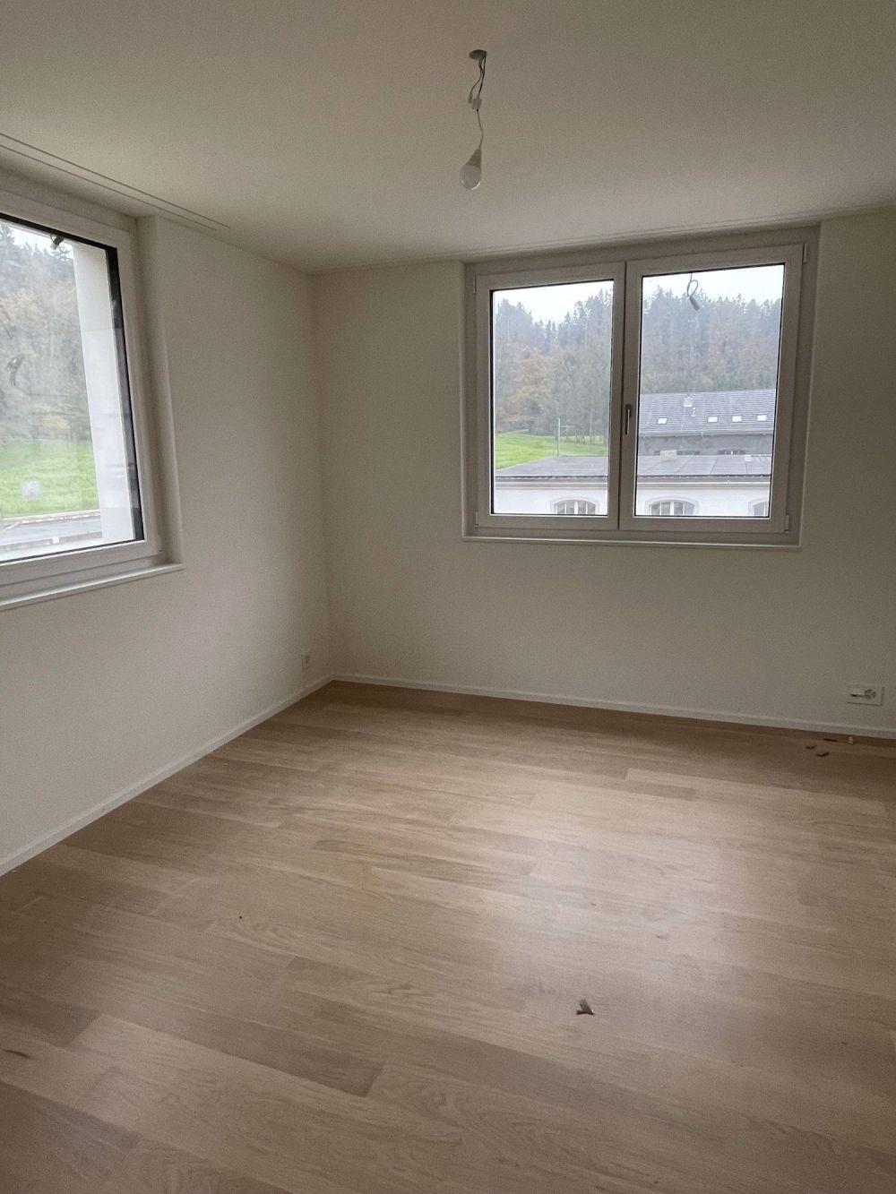 Idyllisches Wohnen - Erstvermietung moderner 4.5-Zimmmer-Wohnung mit grosszügigem Balkon - Bild 8