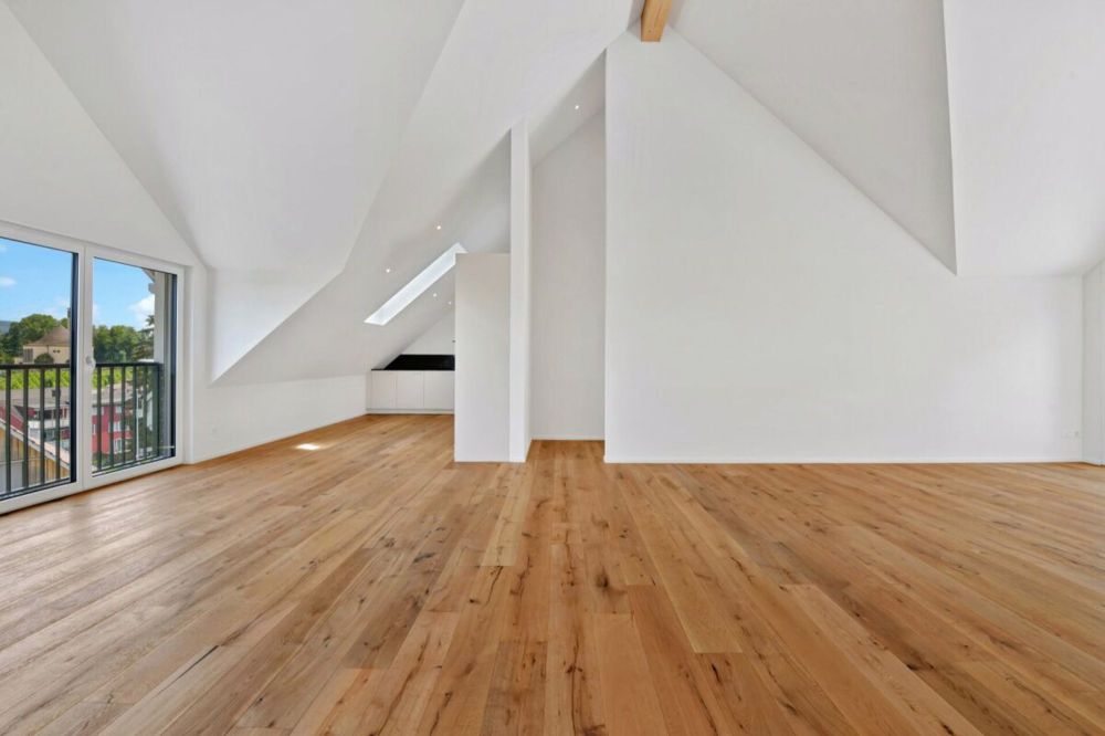 ERSTVERMIETUNG: Ihr neues Zuhause mit Weitblick: Lichtdurchflutete 3.5-Zimmer-Dachwohnung voller Charme in Bussnang - nahe Weinfelden - Bild 6
