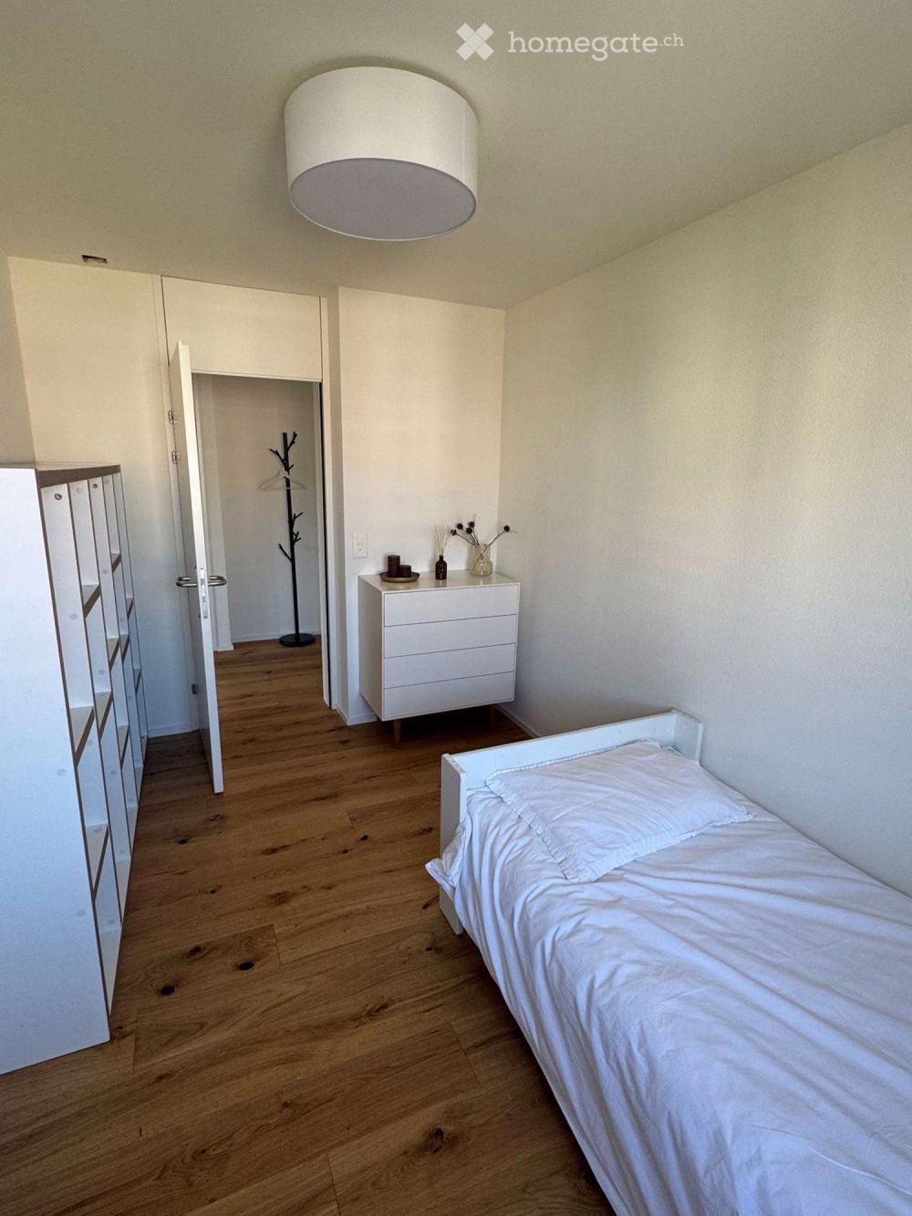 Moderne 3.5-Zimmer-Wohnung im Herzen von Zug mit See- und Bergsicht - Bild 10