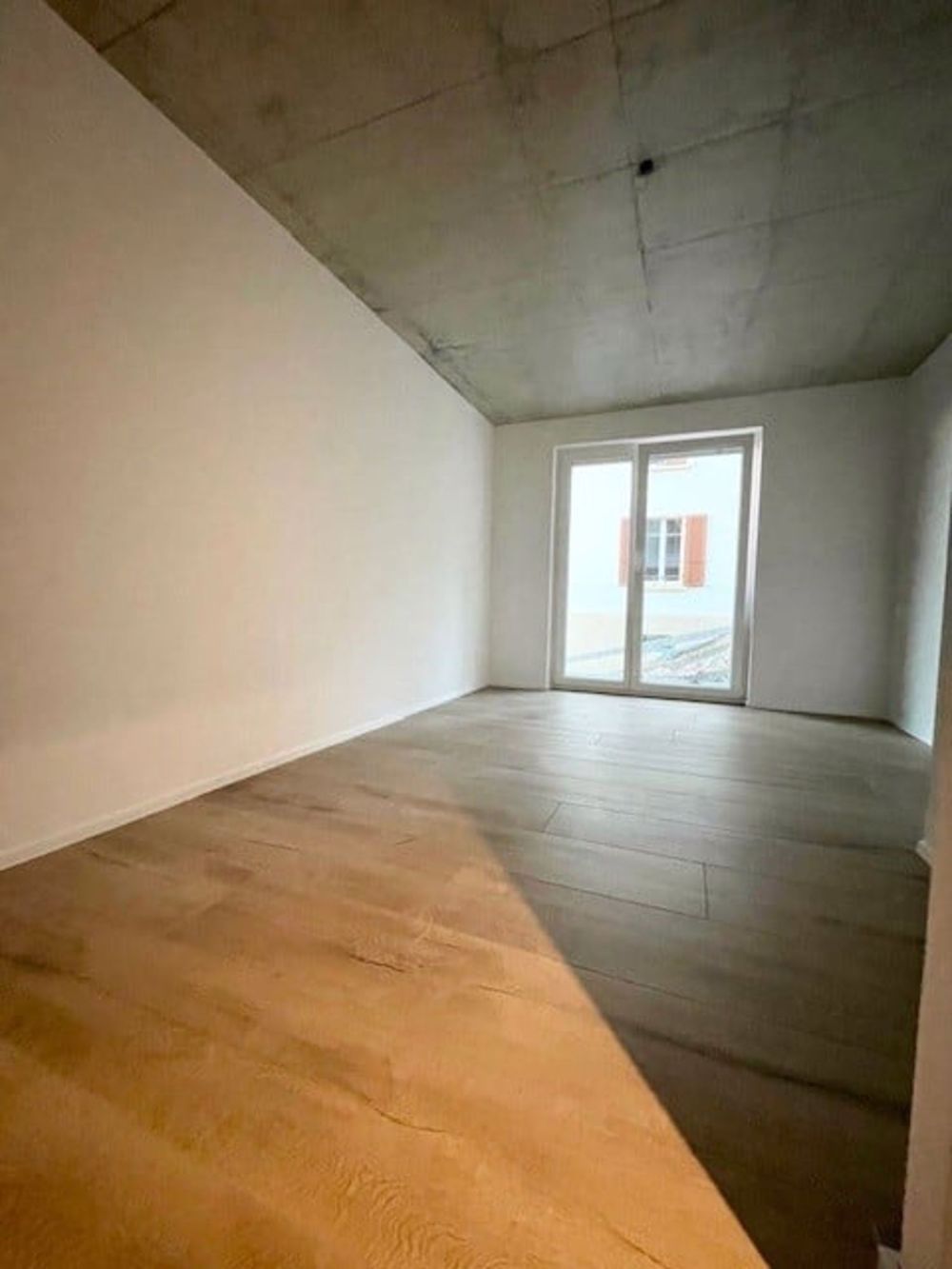 Appartement neuf et unique de 4,5 pièces avec vue imprenable sur le lac et les Alpes - Bild 7