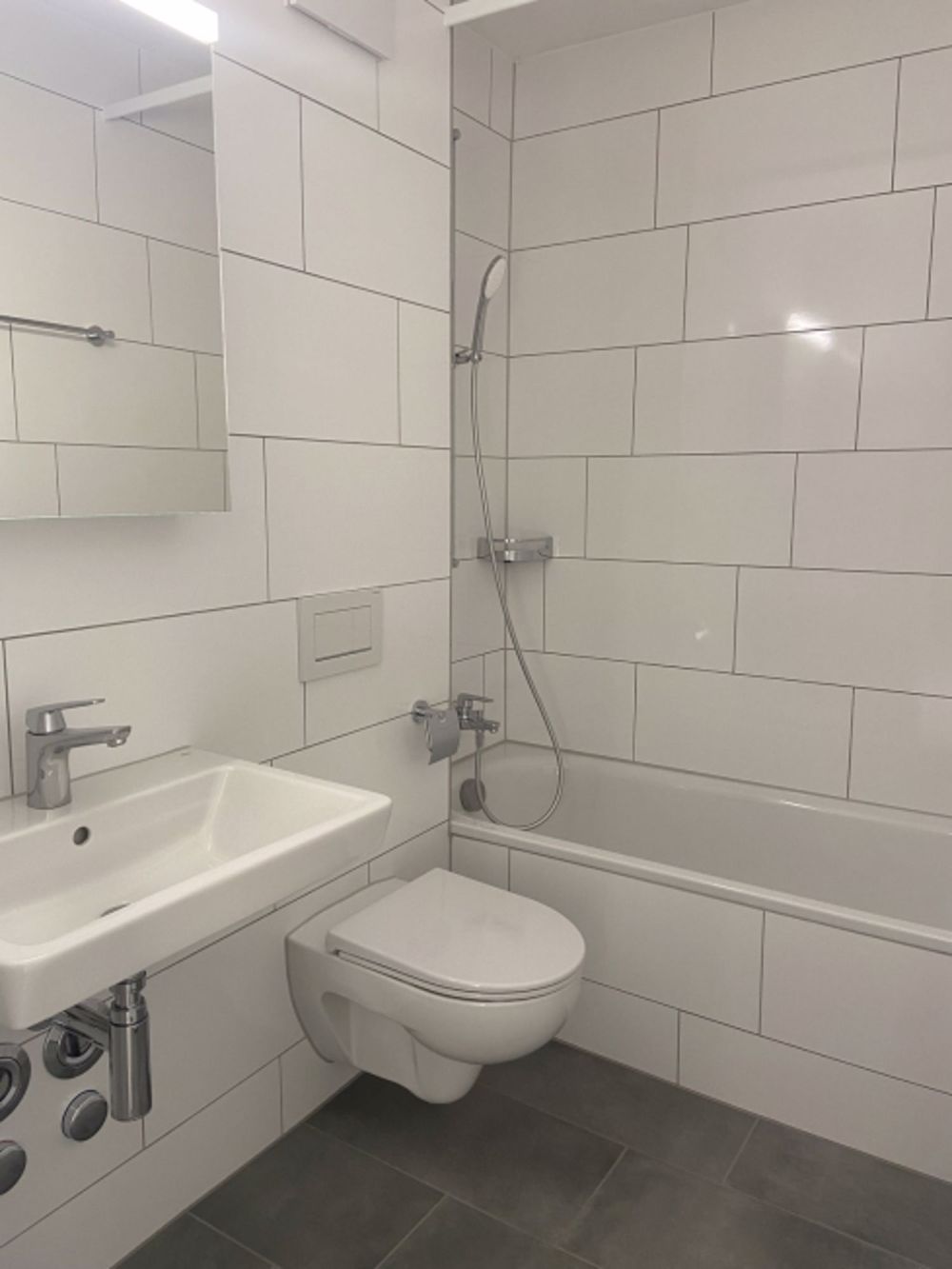 Erstvermietung nach Teilsanierung - Ihre neue Wohnung im Herzen von Basel - Bild 5