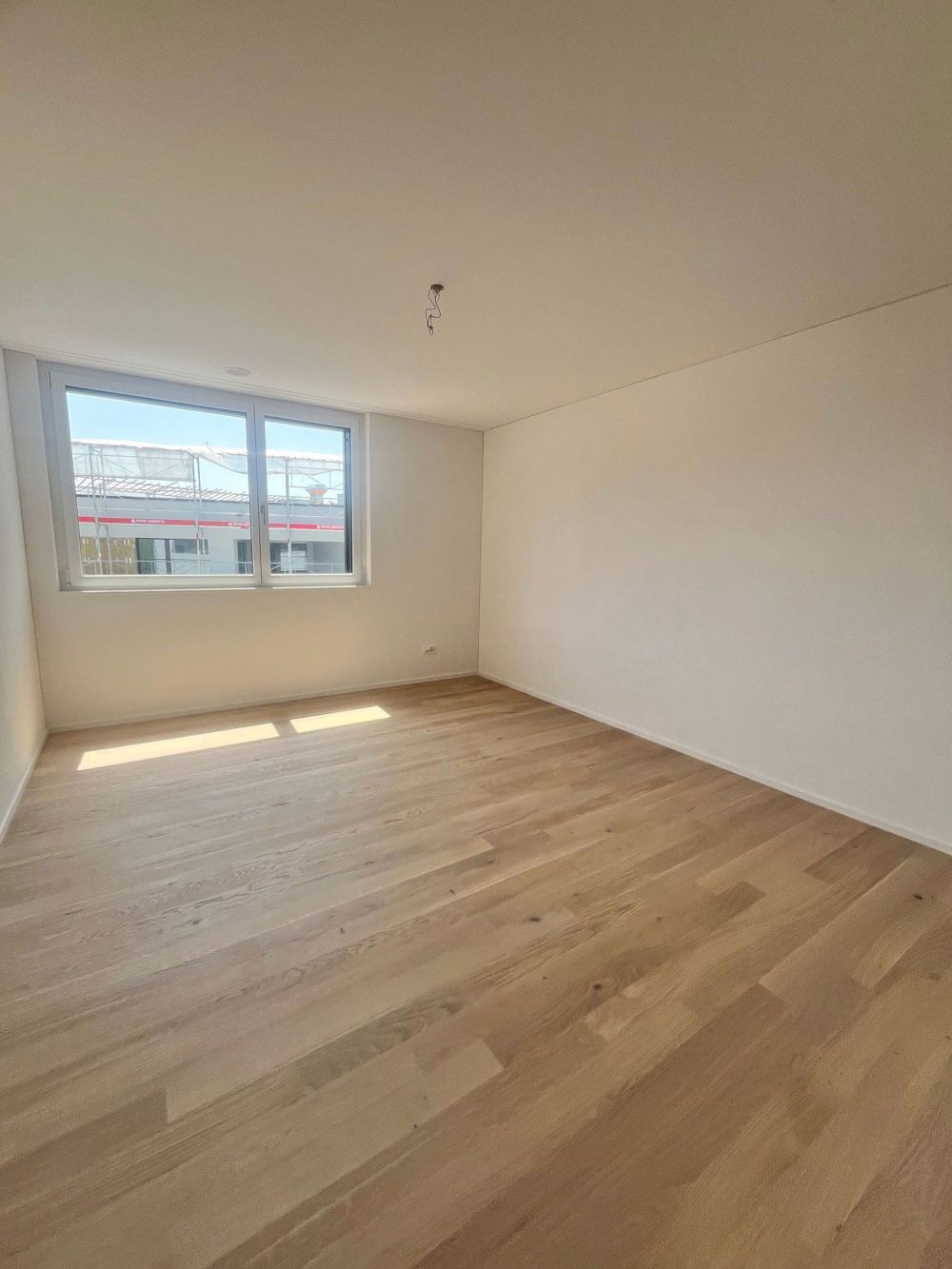 Moderne 3.5-Zimmer-Wohnung in Neuhausen am Rheinfall - Bild 4