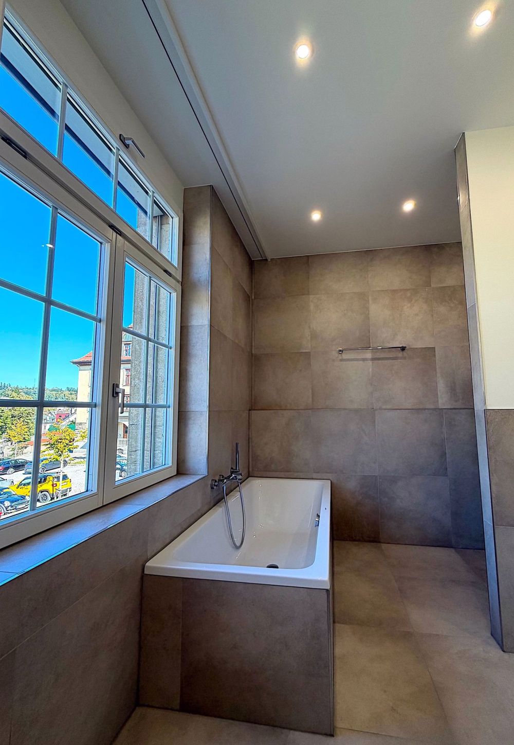 Moderne 3.5 Zimmer Etagenwohnung zentral gelegen - Bild 11