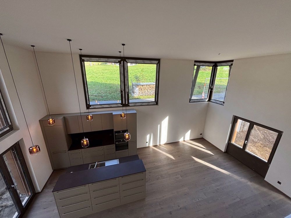 Aussergewöhnliche 3.5 Zimmer-Maisonette-Wohnung mit Garten - Bild 4