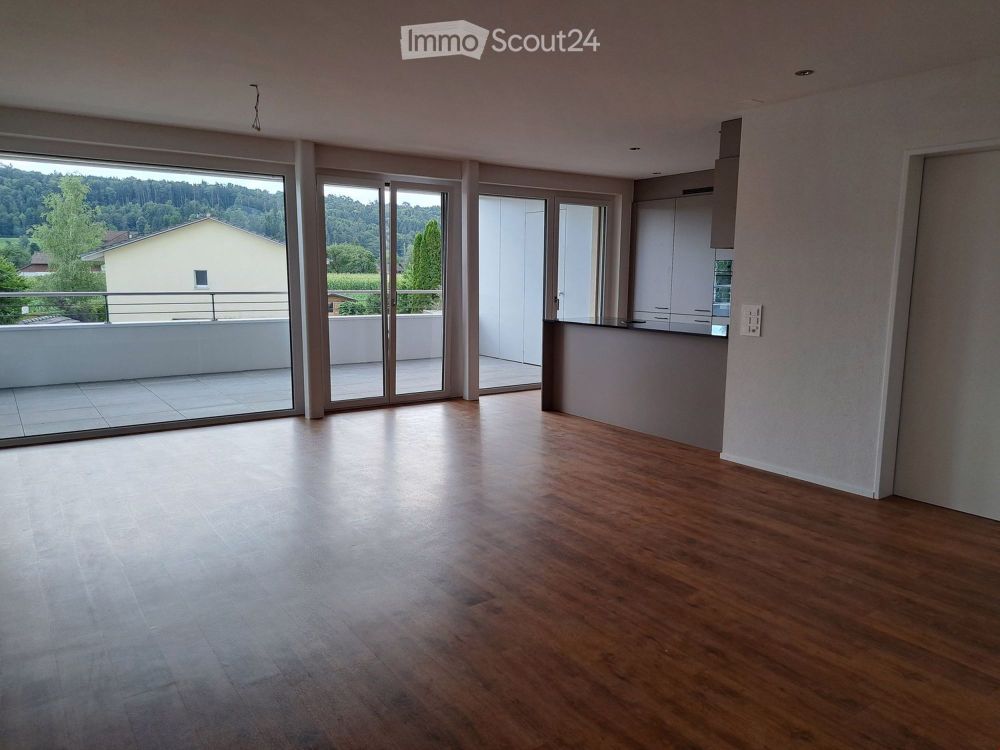 Grosszügige Wohnung mit wunderschönem Weitblick - Bild 4
