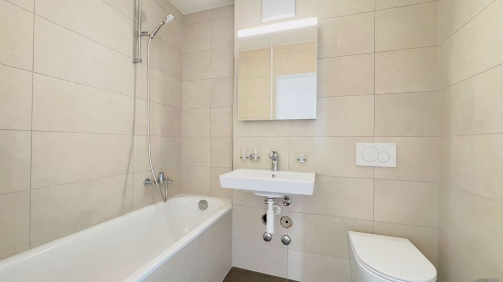 Neu Sanierte Moderne 1.0 Zimmer-Wohnung mit Herrliche Aussicht in Bern - Bild 2