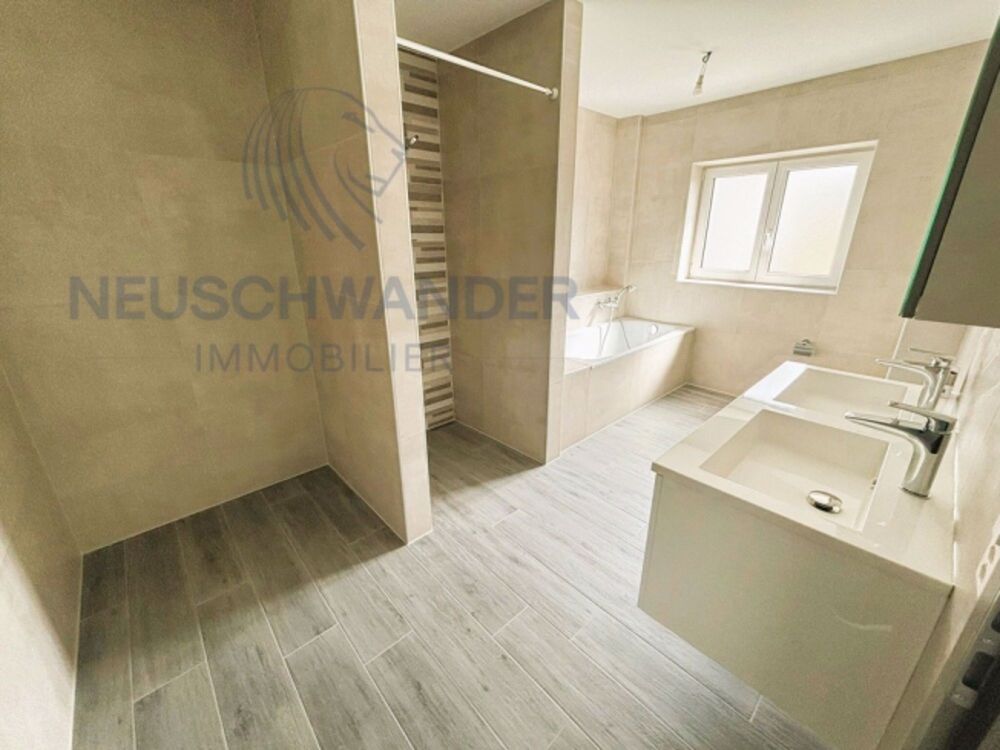 Joli appartement avec grande terrasse - Bild 9