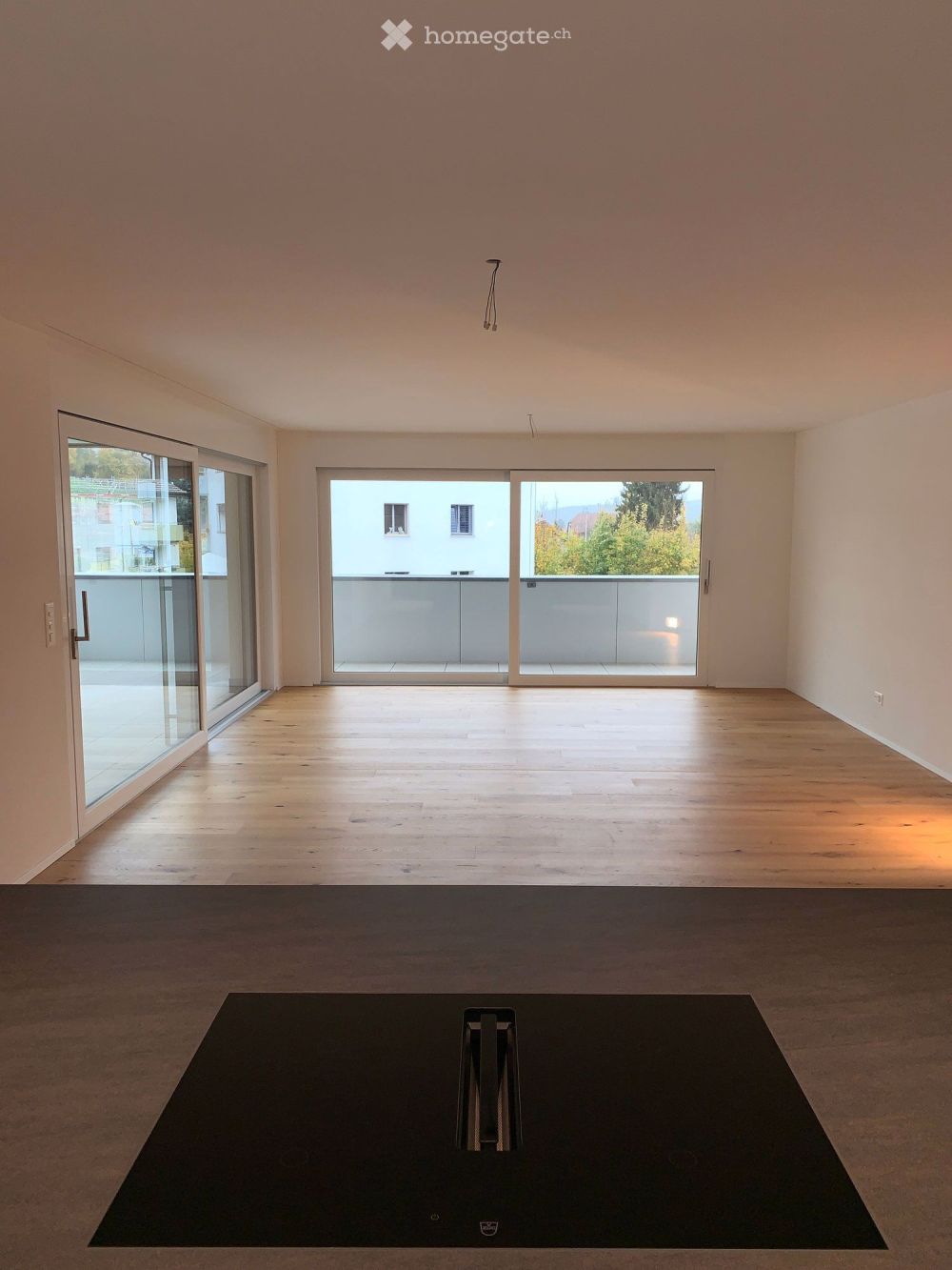 Moderne 4.5-Zimmer-Neubau-Wohnung mit grossem Balkon - Bild 10