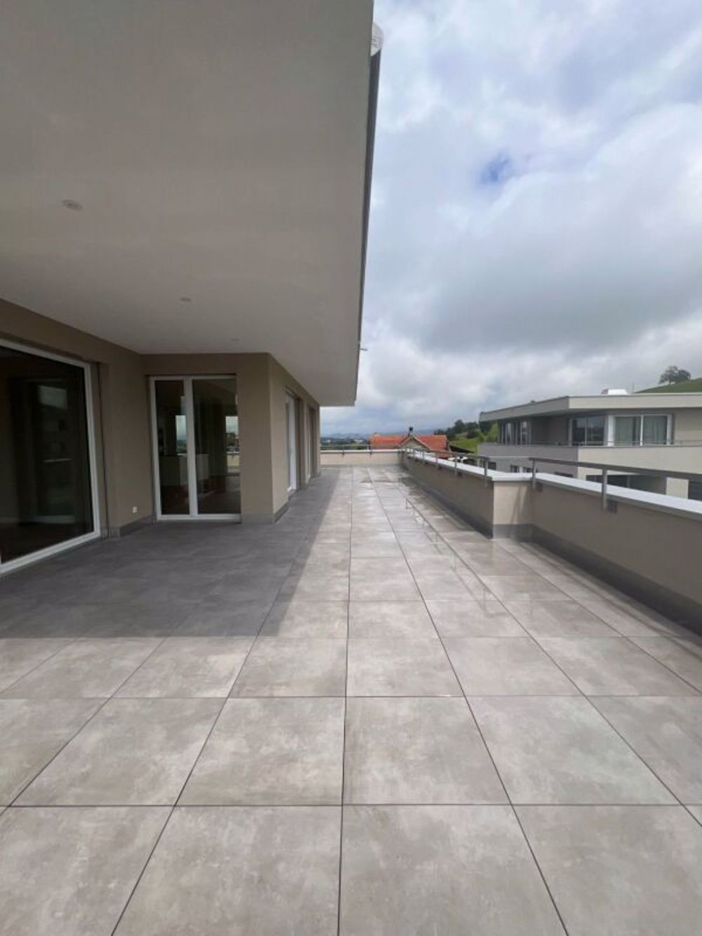 4.5-Zimmerwohnung Attika in Honau - Bild 1