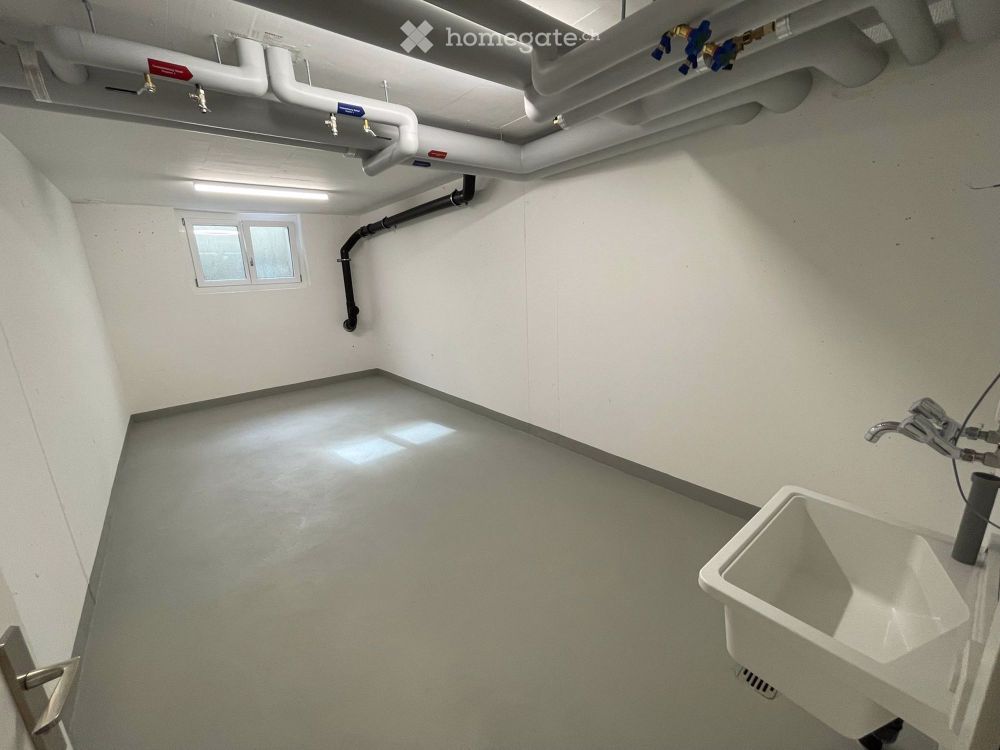 Top moderne Gartenwohnung mit Sitzplatz, Loggia und 20m2 Hobbyraum - Bild 13