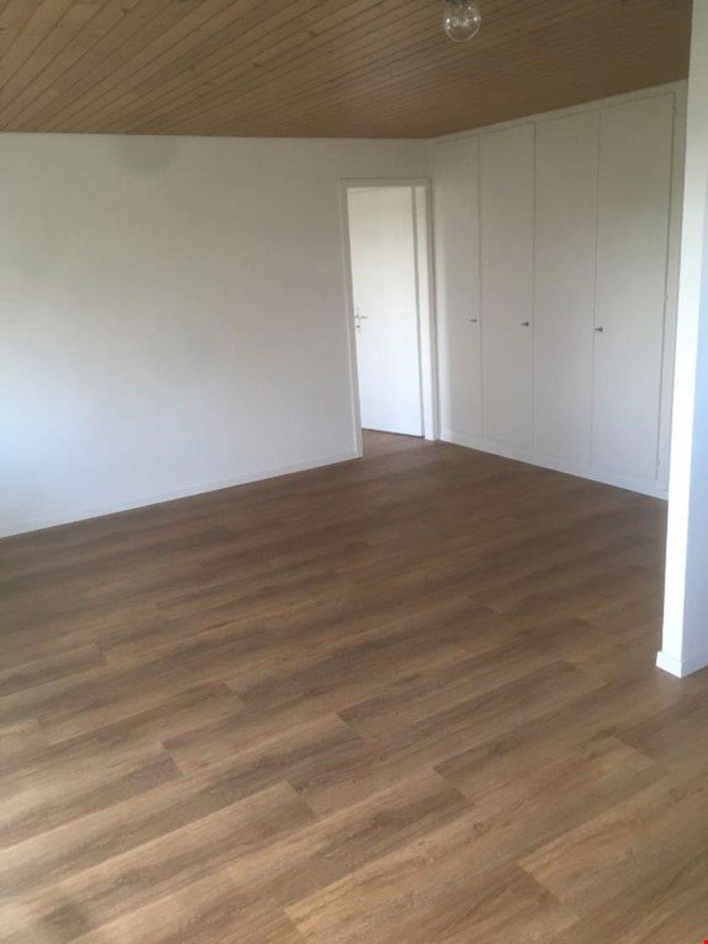 Moderne 3.5-Zimmer-Wohnung in Richigen an ruhiger Lage - Bild 3