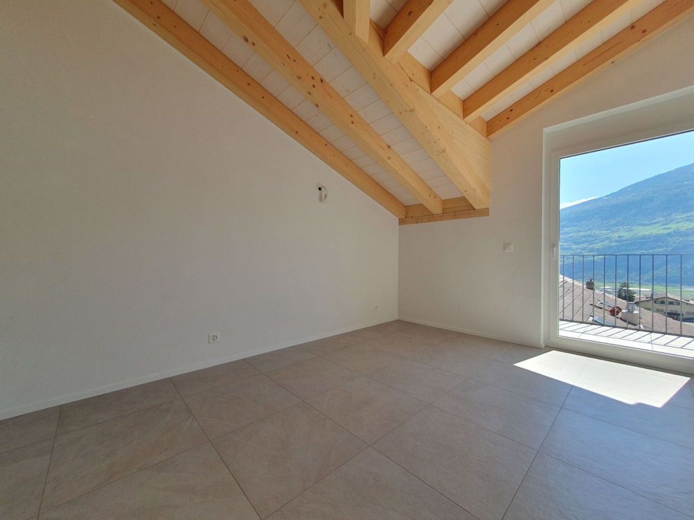 3,5 Zimmer im letzten Stock Neu! - Bild 4