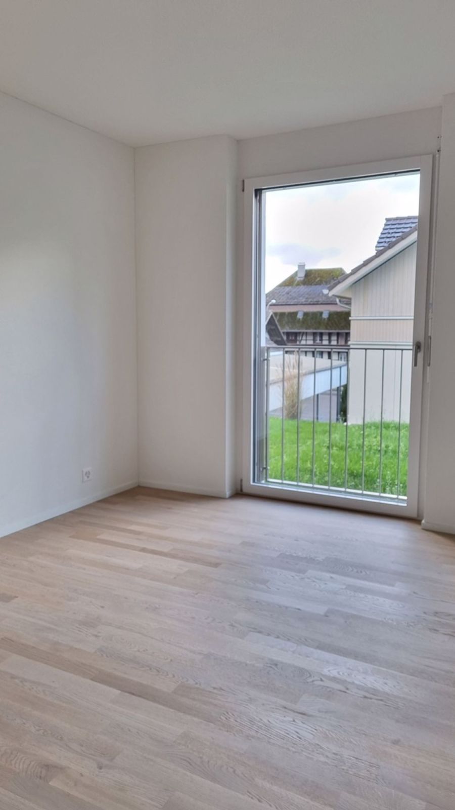 zu vermieten in Zollbrück 2 ½ Zi.-Wohnung im EG (Erstvermietung 2023) - Schlafzimmer