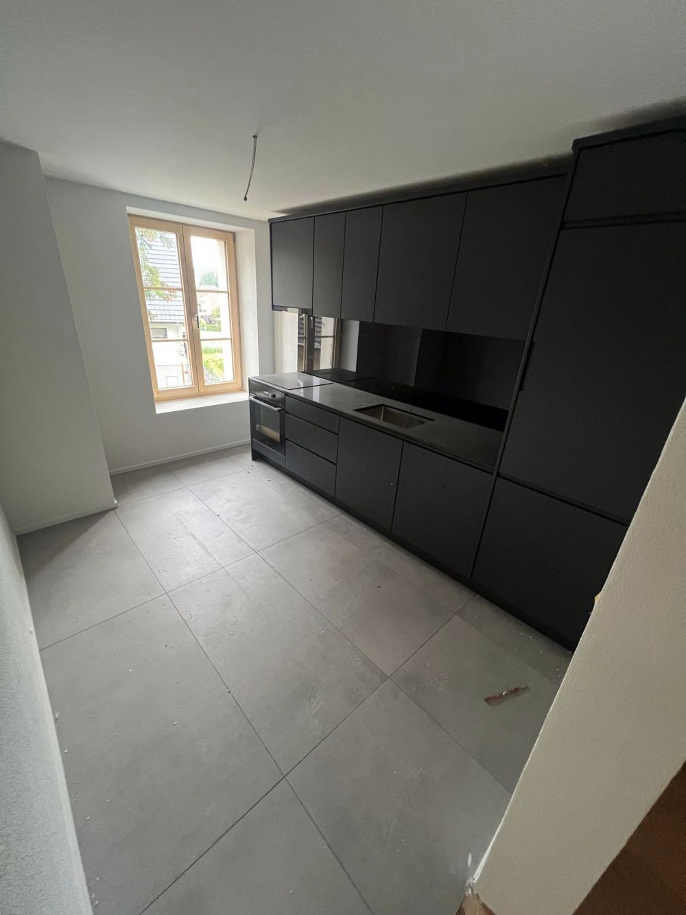 Neu Sanierte 2,5-Zimmer-Wohnung in Hofstetten – Moderner Wohnkomfort in ruhiger Lage - Bild 5