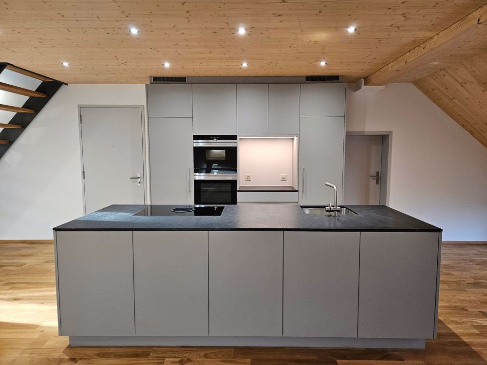 Schöne 4-Zimmer-Maisonette-Wohnung an bester Lage in Sissach - Bild 2