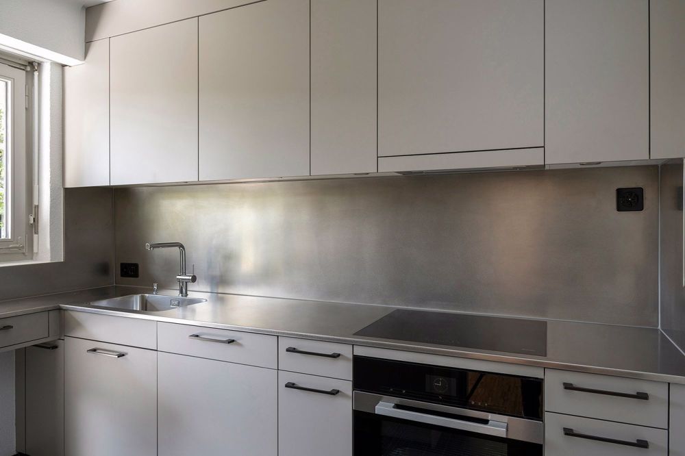 ERSTBEZUG nach Totalsanierung - lichtdurchflutete Wohnung mit spannendem Layout - Bild 4