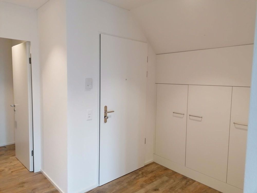 Wunderschöne moderne Dachgeschosswohnung - Eingangsbereich