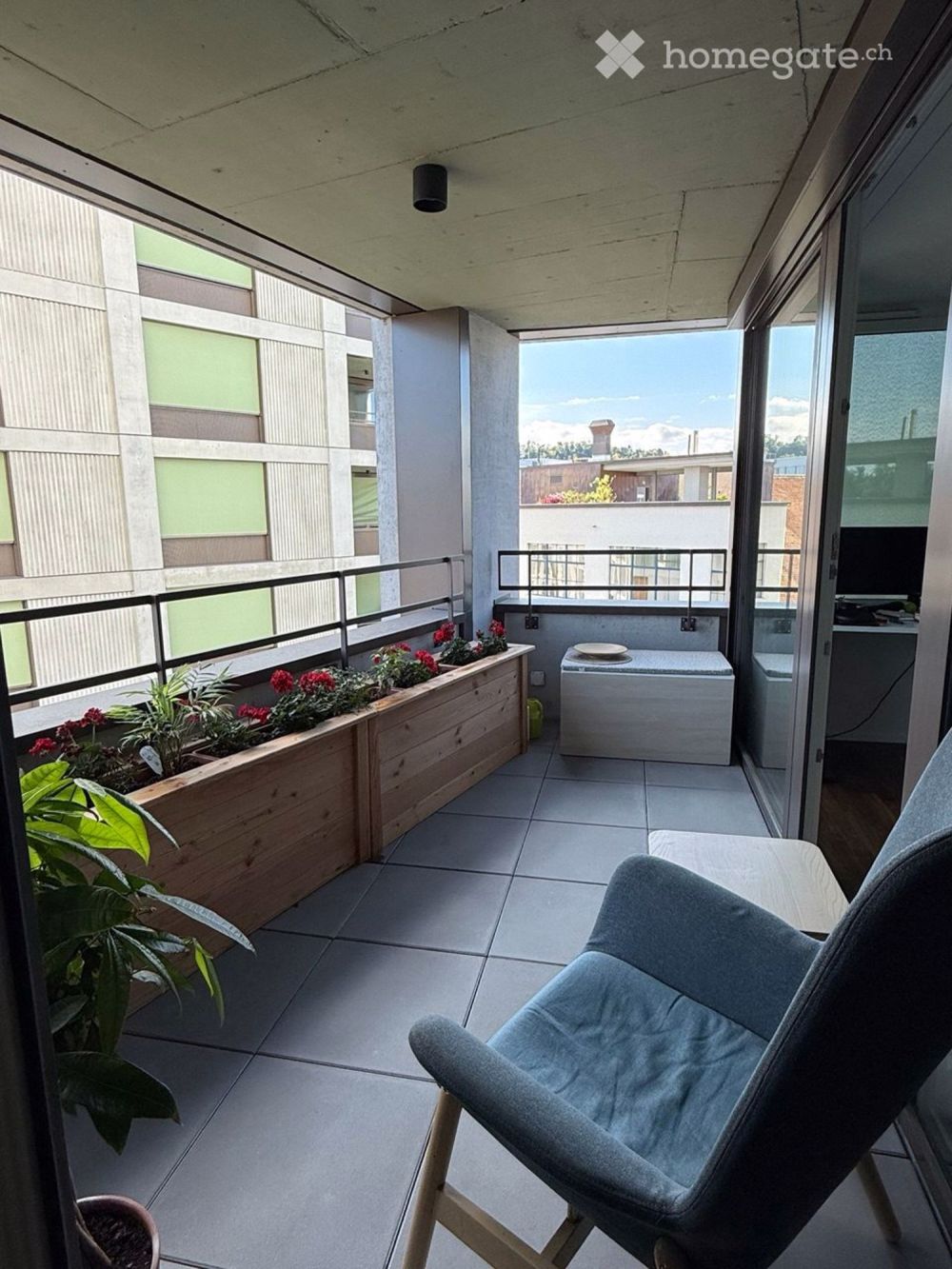 Modern 3.5-Room Apartment with Stunning Views in Neuhausen am Rheinfall - Bild 5