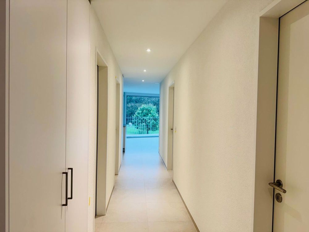 Erstbezug Moderne 4.5-Zimmerwohnung an ruhiger Lage in Neuenhof - Bild 9