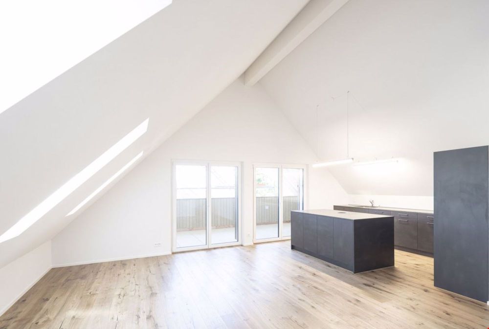 Attraktive Dachwohnung im Herzen von Berikon - Bild 2