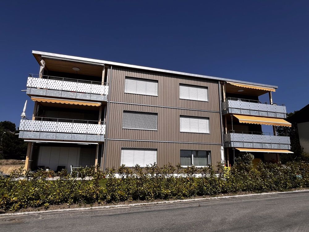 Exklusive 5½-Zimmer-Wohnung mit Weitsicht, Terrasse & Garten nur 12 Min. nach Bern - Bild 12