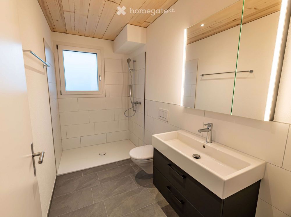 Talblick - exklusive 2.5 Zimmer- Maisonettewohnung mit Reihenhaus-Charm - Bild 5