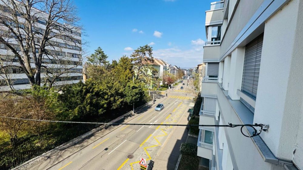 Frisch sanierte Wohnung mit Lift & TG – sofort verfügbar, möbliert oder unmöbliert - Bild 6