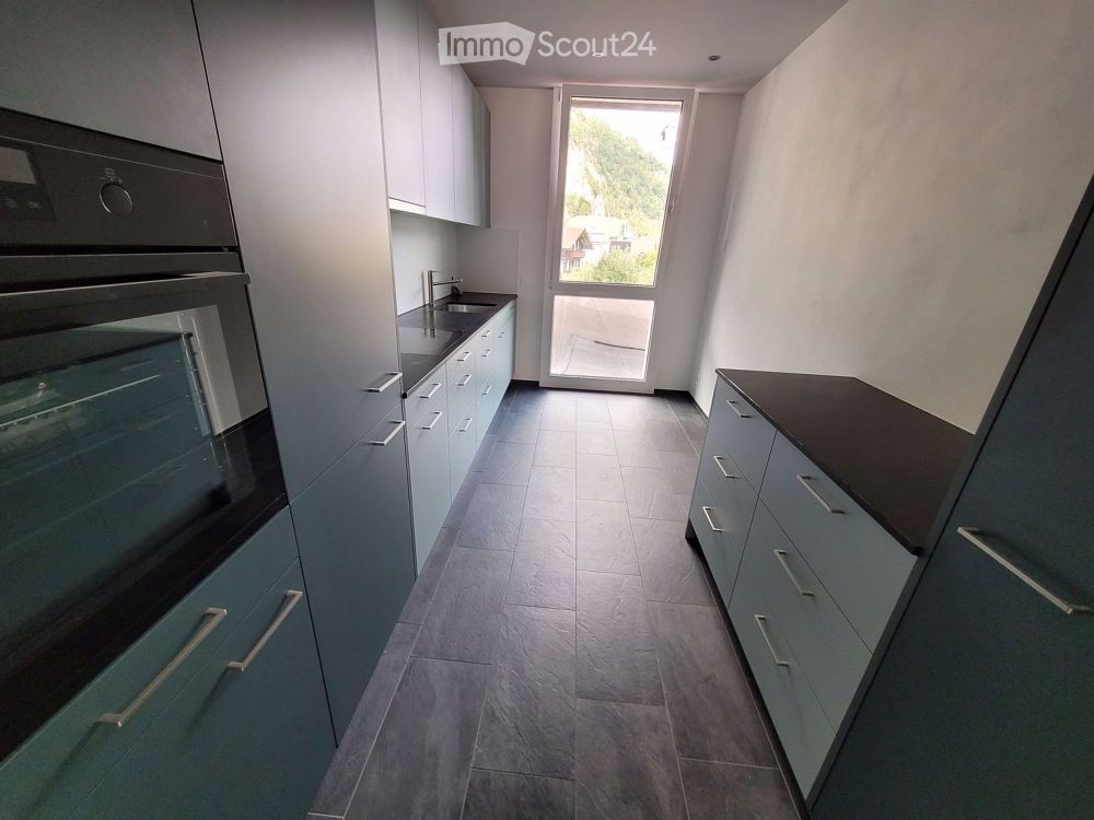 Grosse 5-Zi-Wohnung mit Wintergarten - Bild 2